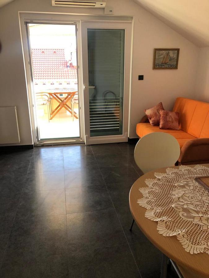 Apartments Villa Lili Lovetovo Водице Экстерьер фото