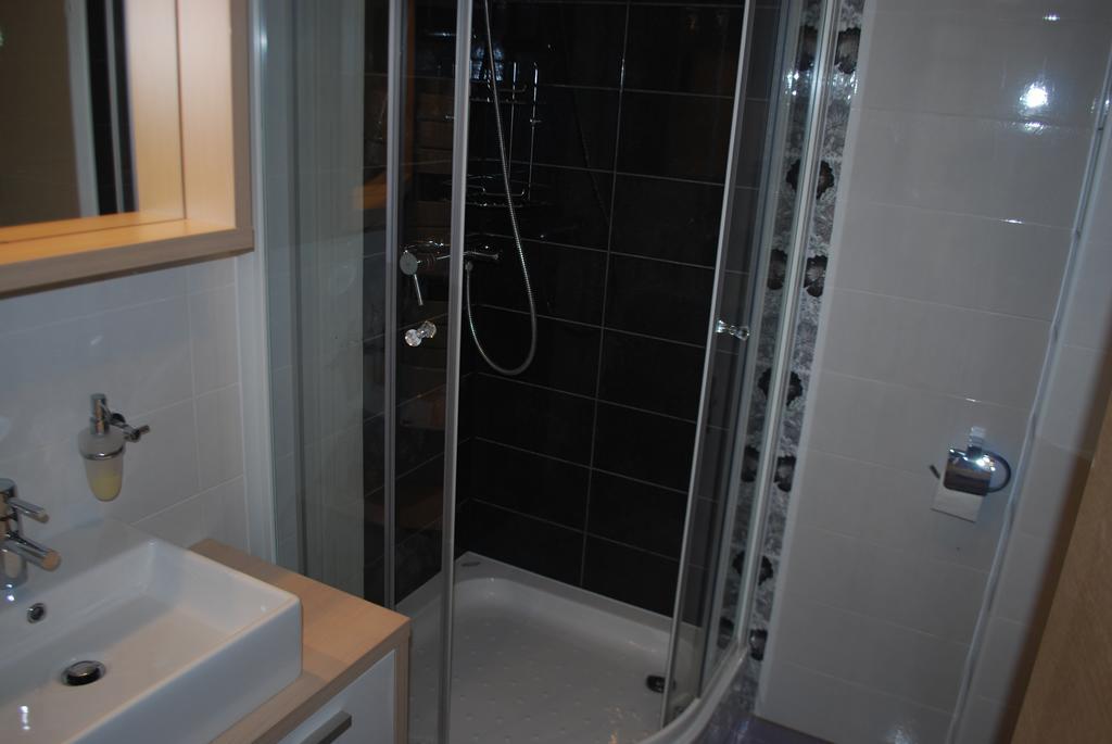 Apartments Villa Lili Lovetovo Водице Экстерьер фото