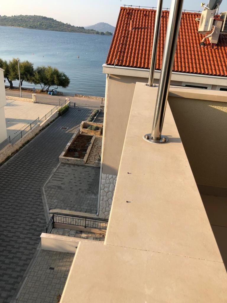 Apartments Villa Lili Lovetovo Водице Экстерьер фото